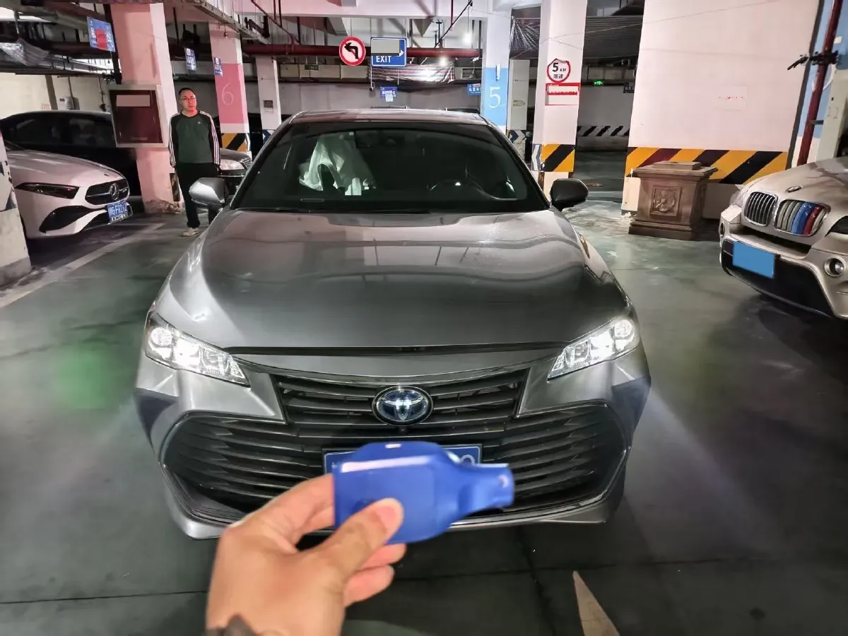 2019 Toyota Avalon 2.5L 178HP L4 E-CVT Hybrid,autocango,china used car exporter,china ev exporter,chinese used car exporter,chinese used ev exporter