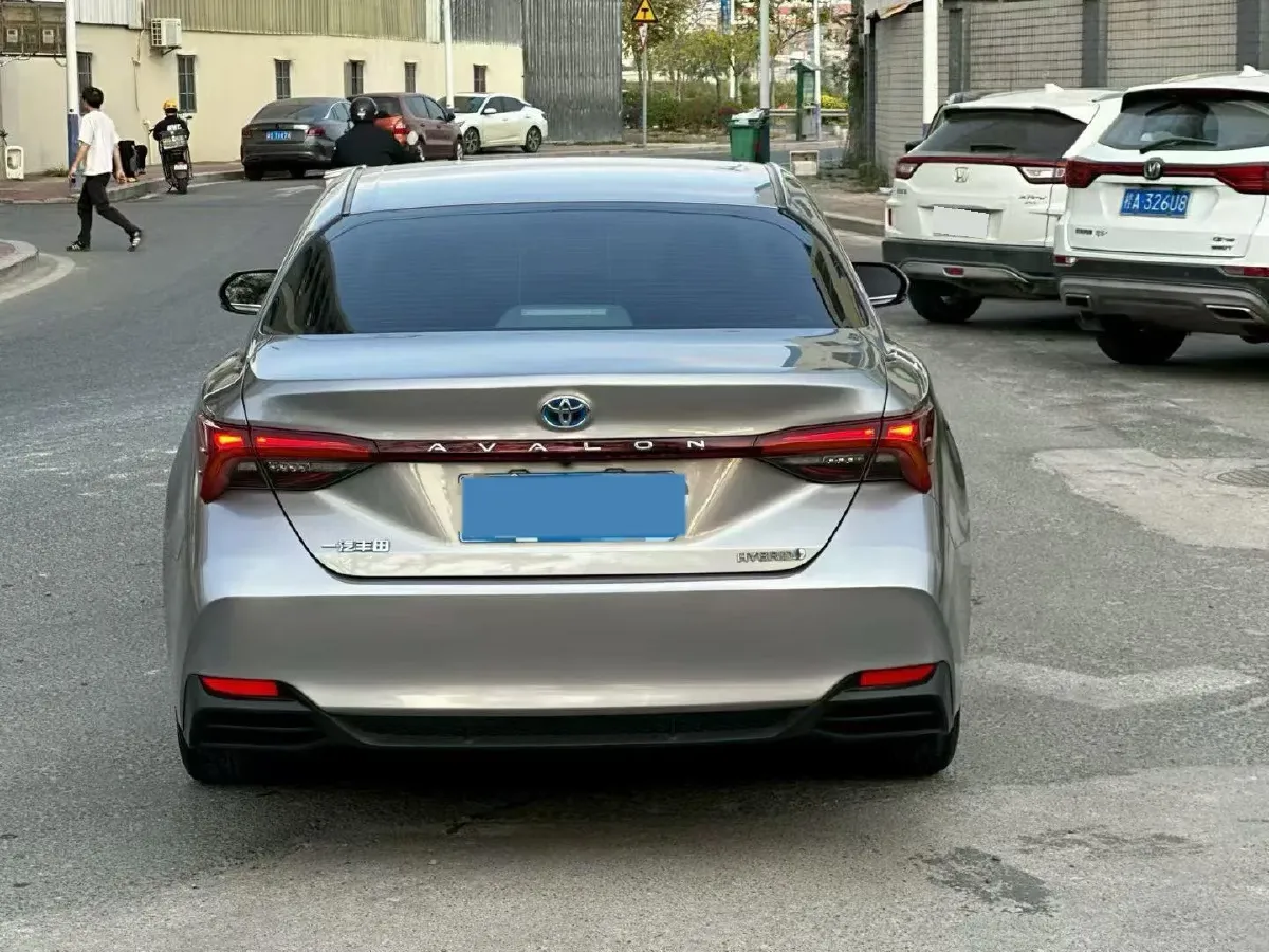 2023 Toyota Avalon 2.5L 178HP L4 E-CVT Hybrid,autocango,china used car exporter,china ev exporter,chinese used car exporter,chinese used ev exporter