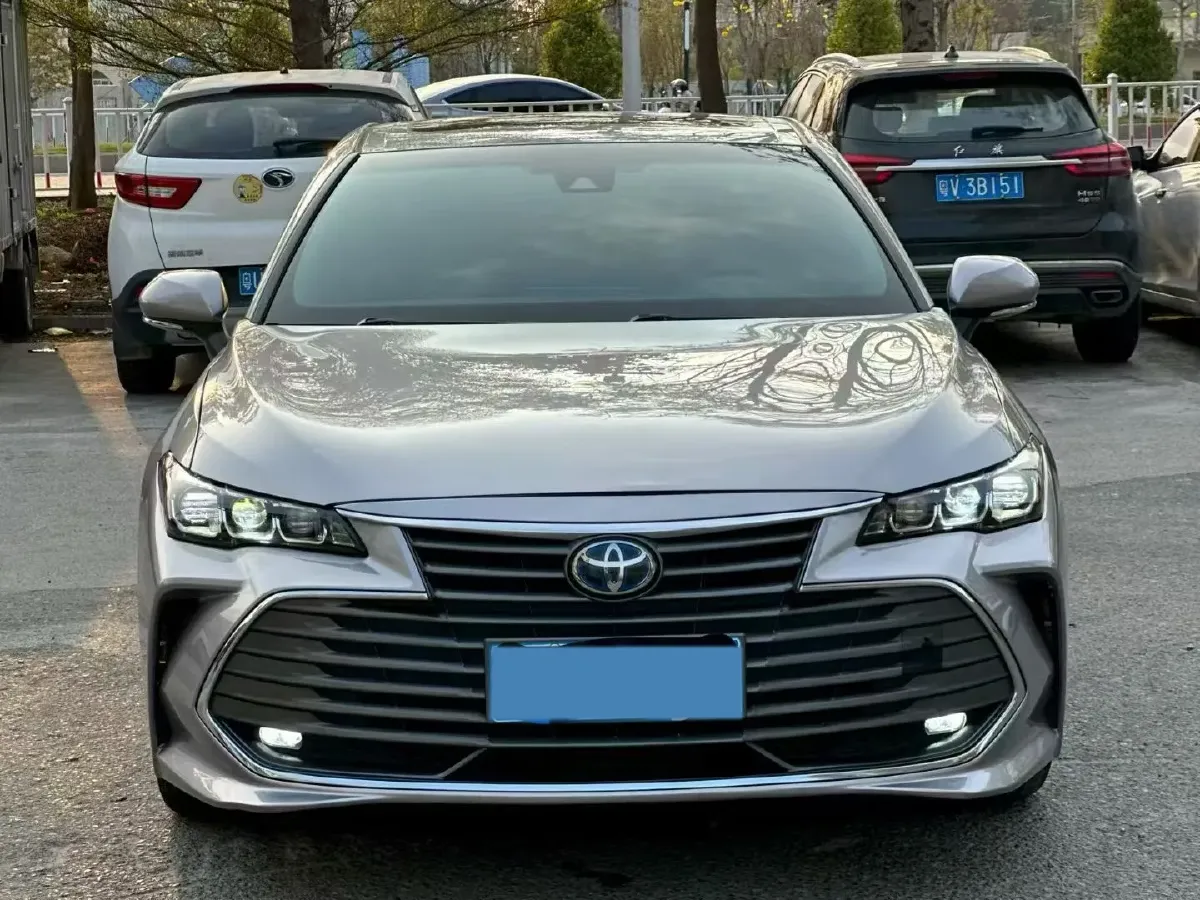 2023 Toyota Avalon 2.5L 178HP L4 E-CVT Hybrid,autocango,china used car exporter,china ev exporter,chinese used car exporter,chinese used ev exporter