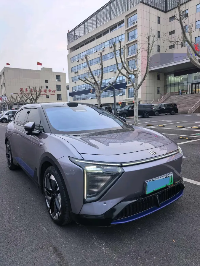 2023 HiPhi Y BEV 76.6KWH,autocango,china used car exporter,china ev exporter,chinese used car exporter,chinese used ev exporter