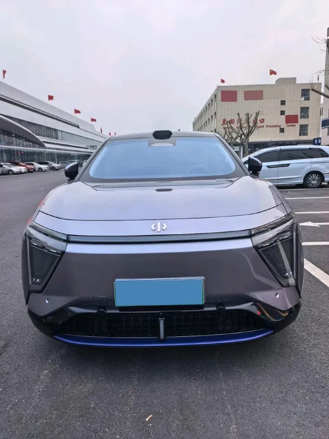 2023 HiPhi Y BEV 76.6KWH,autocango,china used car exporter,china ev exporter,chinese used car exporter,chinese used ev exporter