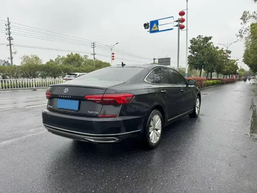 2021 Volkswagen Passat 2.0T 186HP L4 7DCT,autocango,china used car exporter,china ev exporter,chinese used car exporter,chinese used ev exporter