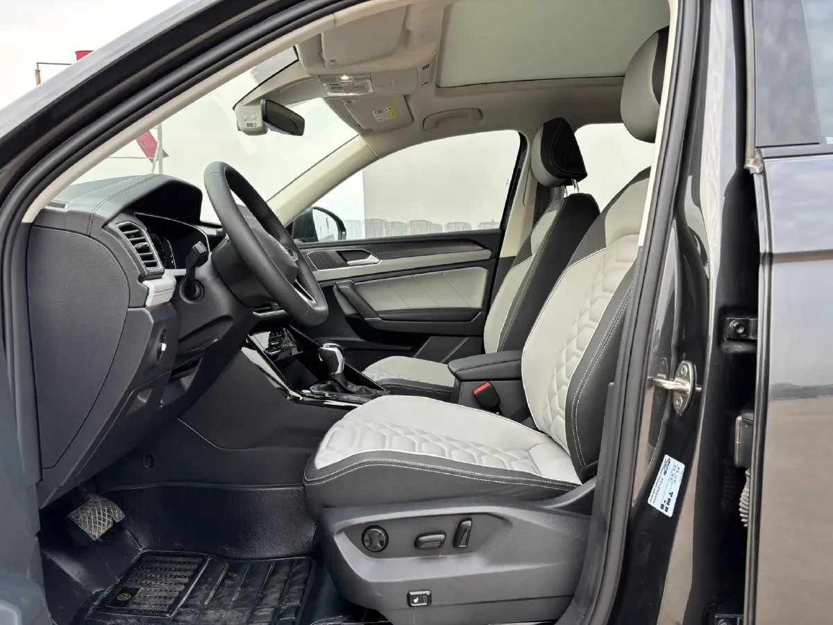 2023 Volkswagen Tayron 1.4T 150HP L4 7DCT,autocango,china used car exporter,china ev exporter,chinese used car exporter,chinese used ev exporter