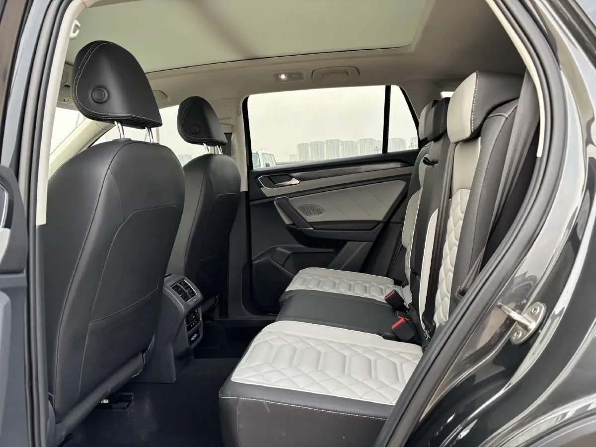 2023 Volkswagen Tayron 1.4T 150HP L4 7DCT,autocango,china used car exporter,china ev exporter,chinese used car exporter,chinese used ev exporter