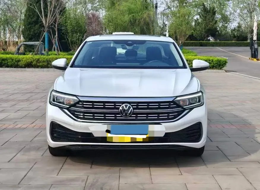 2023 Volkswagen Sagitar 1.5T 160HP L4 7DCT,autocango,china used car exporter,china ev exporter,chinese used car exporter,chinese used ev exporter