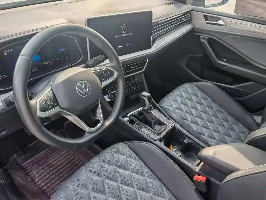 2023 Volkswagen Sagitar 1.5T 160HP L4 7DCT,autocango,china used car exporter,china ev exporter,chinese used car exporter,chinese used ev exporter