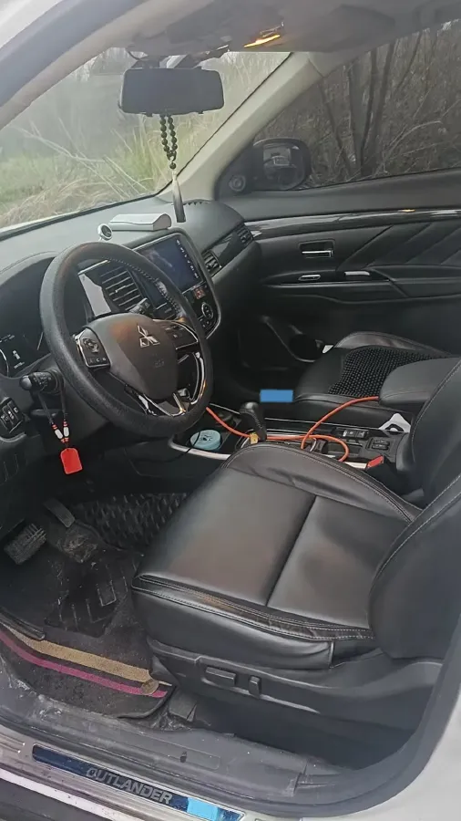 2019 Mitsubishi Outlander 2.0L 166HP L4 CVT,autocango,china used car exporter,china ev exporter,chinese used car exporter,chinese used ev exporter