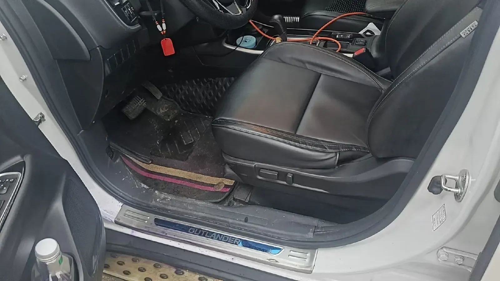 2019 Mitsubishi Outlander 2.0L 166HP L4 CVT,autocango,china used car exporter,china ev exporter,chinese used car exporter,chinese used ev exporter