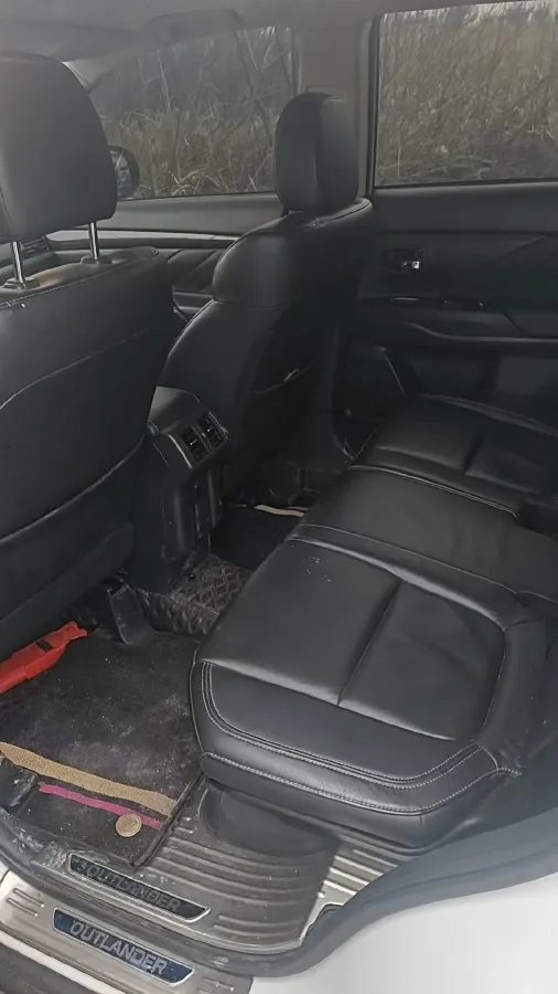 2019 Mitsubishi Outlander 2.0L 166HP L4 CVT,autocango,china used car exporter,china ev exporter,chinese used car exporter,chinese used ev exporter