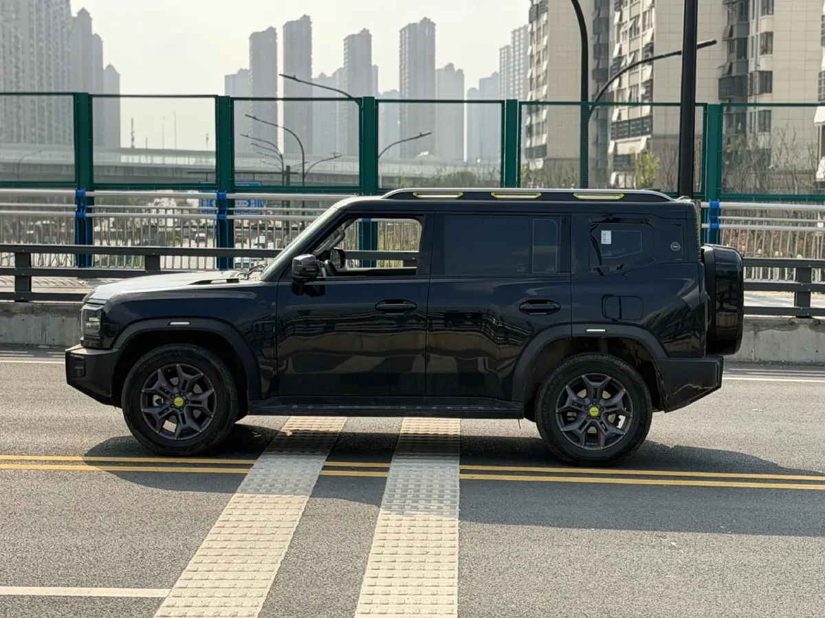 2023 Jetour Traveller 2.0T 254HP L4 7DCT,autocango,china used car exporter,china ev exporter,chinese used car exporter,chinese used ev exporter