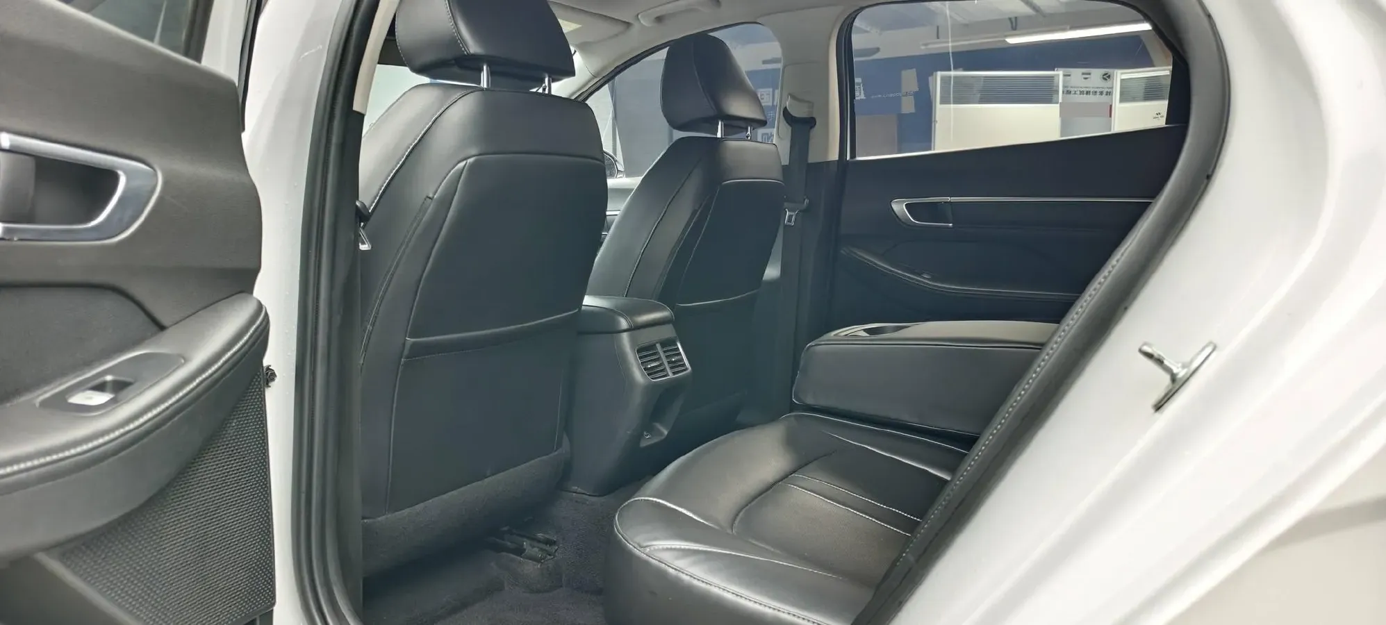 2020 Hyundai Sonata 1.5T 170HP L4 7DCT,autocango,china used car exporter,china ev exporter,chinese used car exporter,chinese used ev exporter