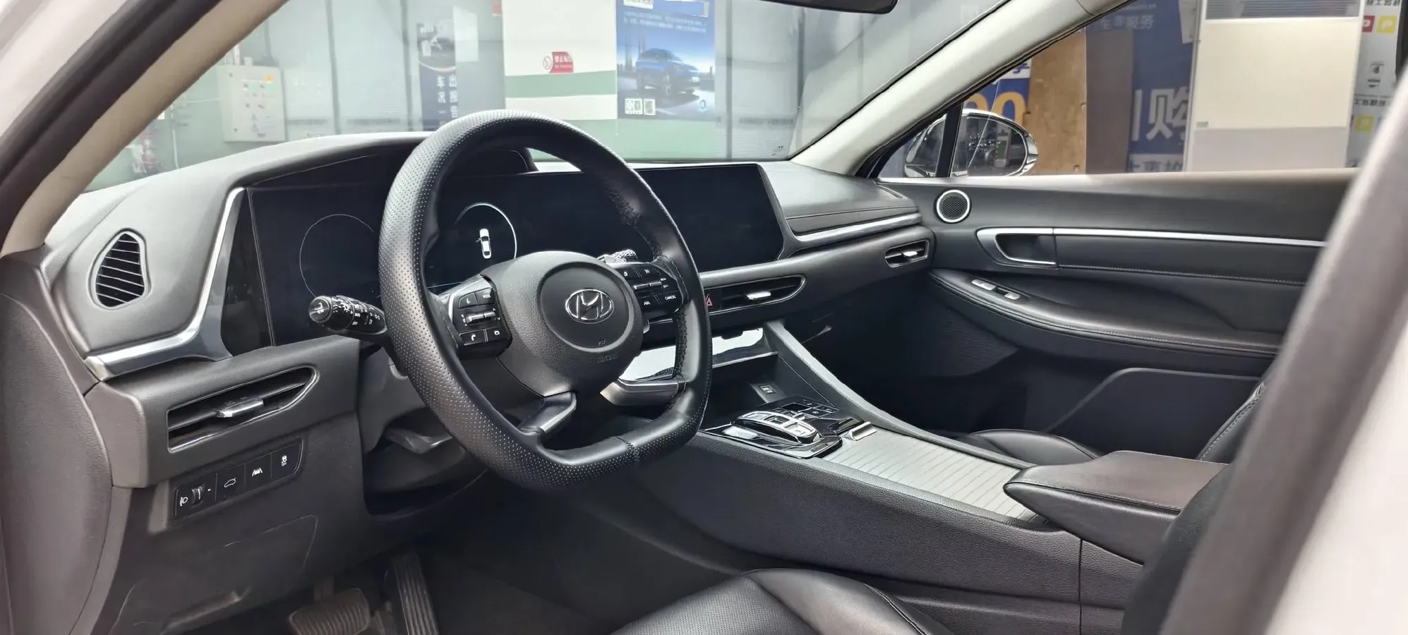 2020 Hyundai Sonata 1.5T 170HP L4 7DCT,autocango,china used car exporter,china ev exporter,chinese used car exporter,chinese used ev exporter