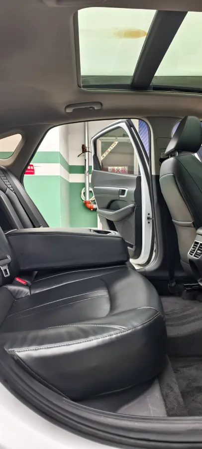 2020 Hyundai Sonata 1.5T 170HP L4 7DCT,autocango,china used car exporter,china ev exporter,chinese used car exporter,chinese used ev exporter