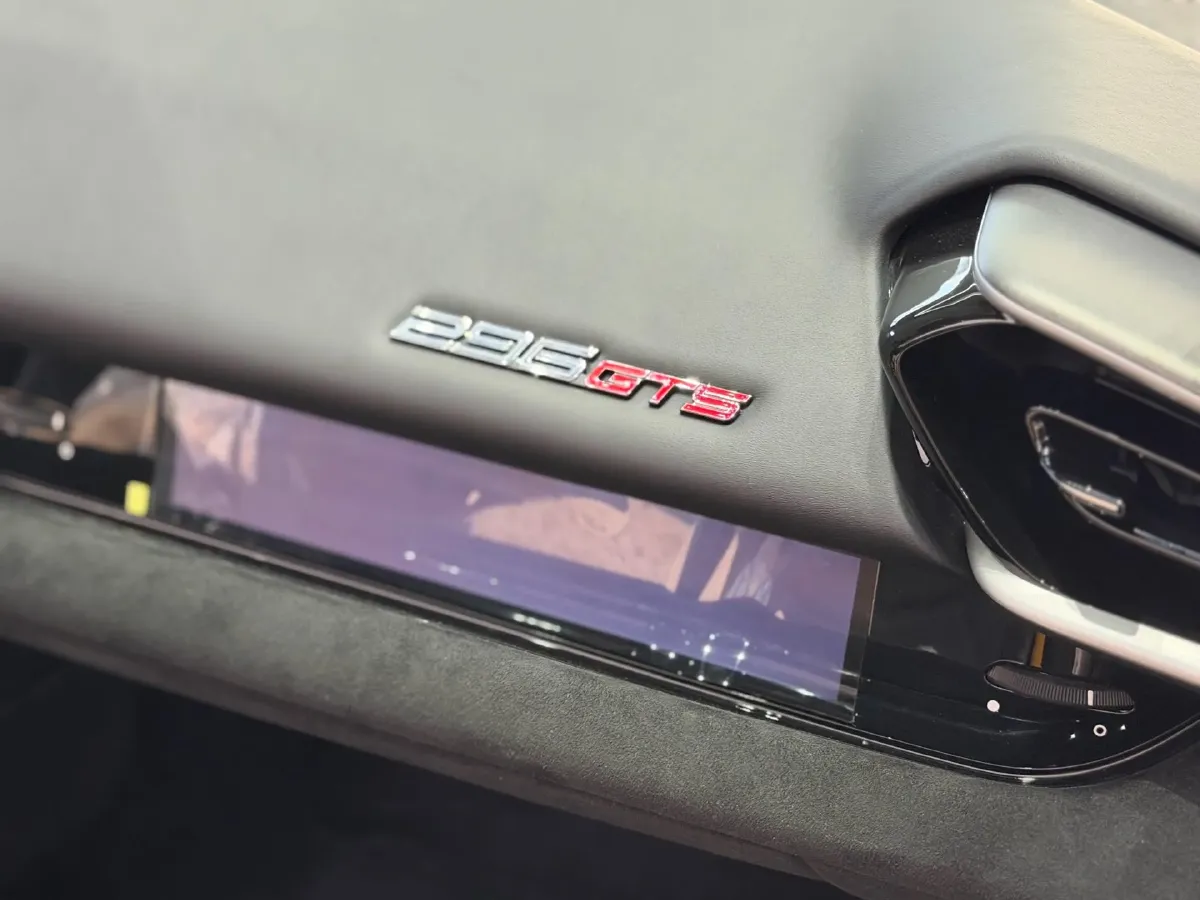 2022 Ferrari 296 3.0T 663HP V6 8DCT PHEV 7.45KWH,autocango,china used car exporter,china ev exporter,chinese used car exporter,chinese used ev exporter