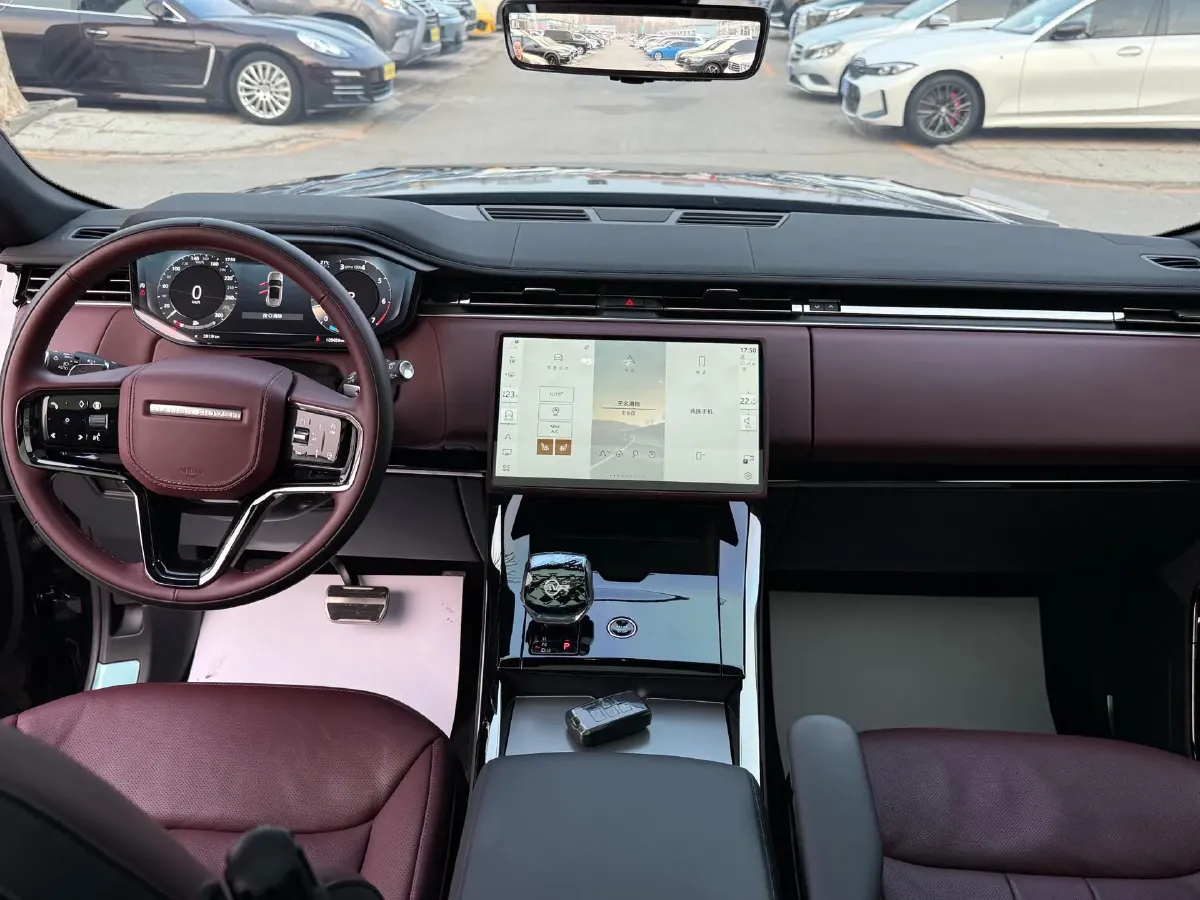 2025 Land Rover Range Rover Sport 3.0T 400HP L6 8AT,autocango,china used car exporter,china ev exporter,chinese used car exporter,chinese used ev exporter