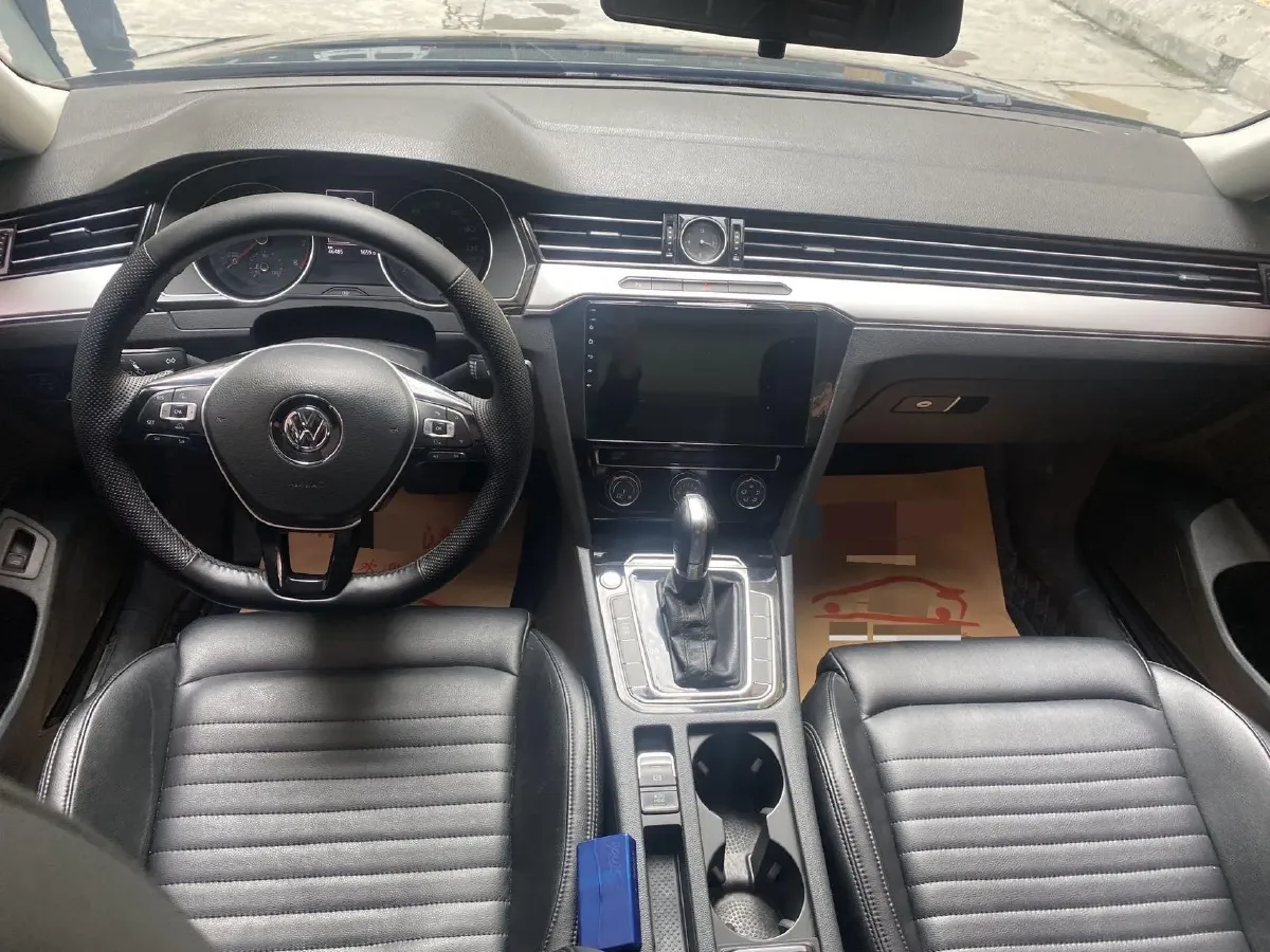 2018 Volkswagen Magotan 1.8T 180HP L4 7DCT,autocango,china used car exporter,china ev exporter,chinese used car exporter,chinese used ev exporter