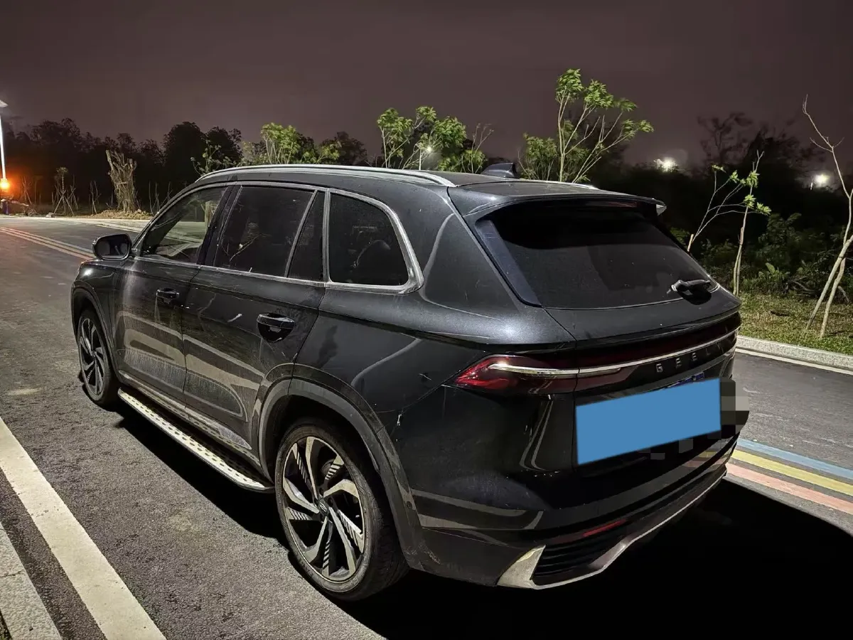 2021 Geely Monjaro 2.0T 218HP L4 7DCT,autocango,china used car exporter,china ev exporter,chinese used car exporter,chinese used ev exporter