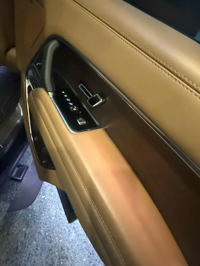 2024 Land Rover Range Rover 3.0T 360HP L6 8AT,autocango,china used car exporter,china ev exporter,chinese used car exporter,chinese used ev exporter