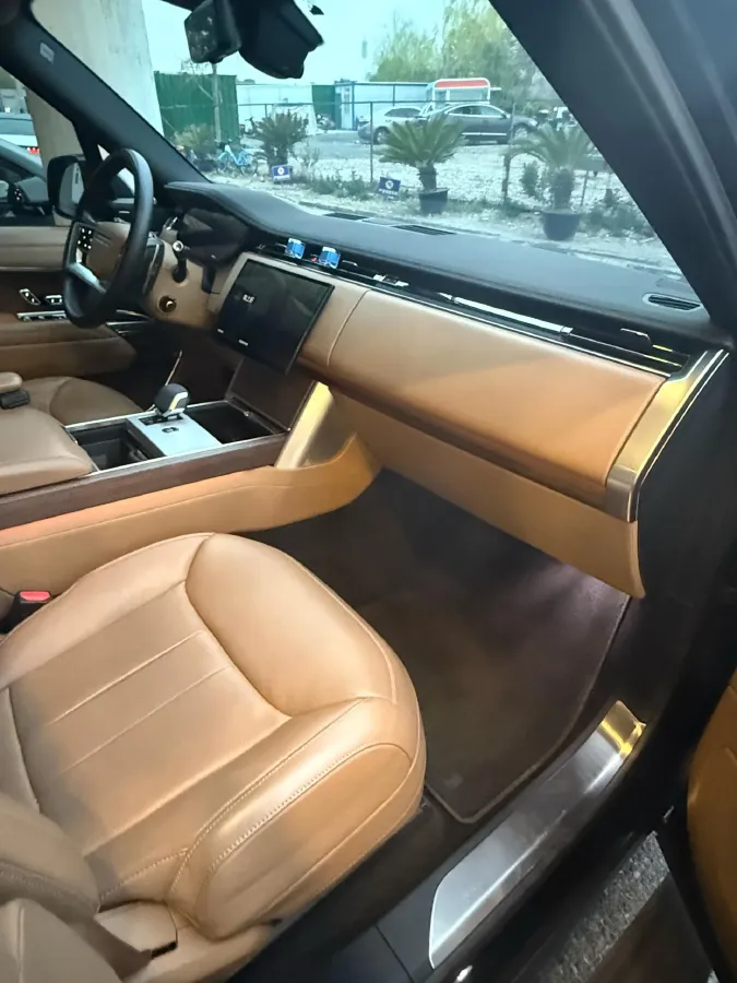 2024 Land Rover Range Rover 3.0T 360HP L6 8AT,autocango,china used car exporter,china ev exporter,chinese used car exporter,chinese used ev exporter