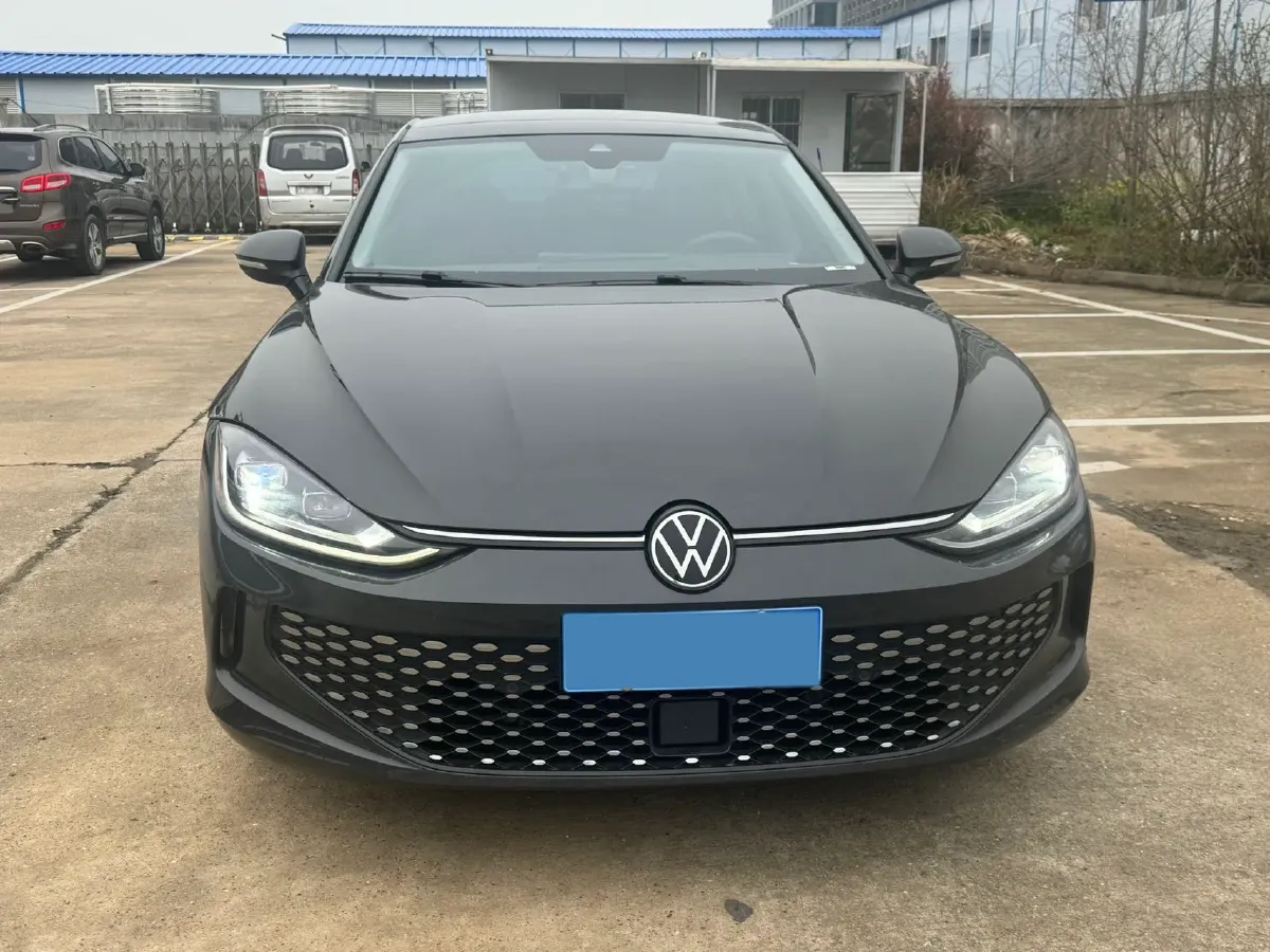 2023 Volkswagen Lamando 1.4T 150HP L4 7DCT,autocango,china used car exporter,china ev exporter,chinese used car exporter,chinese used ev exporter