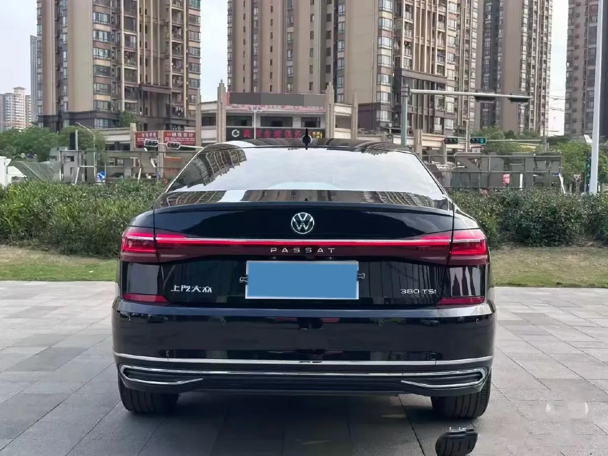 2023 Volkswagen Passat 2.0T 186HP L4 7DCT,autocango,china used car exporter,china ev exporter,chinese used car exporter,chinese used ev exporter