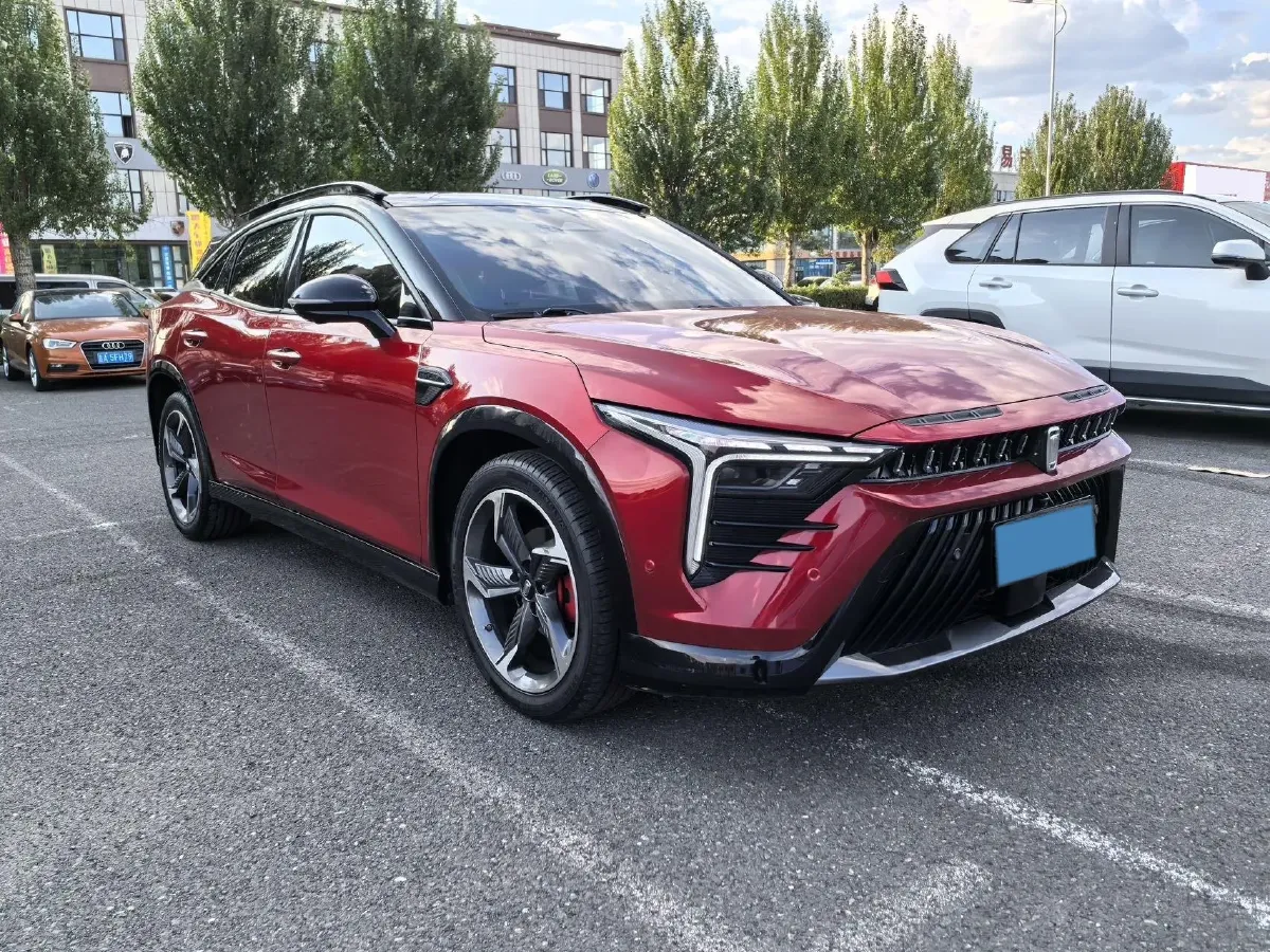 2022 Bestune B70S 2.0T 224HP L4 6AT,autocango,china used car exporter,china ev exporter,chinese used car exporter,chinese used ev exporter