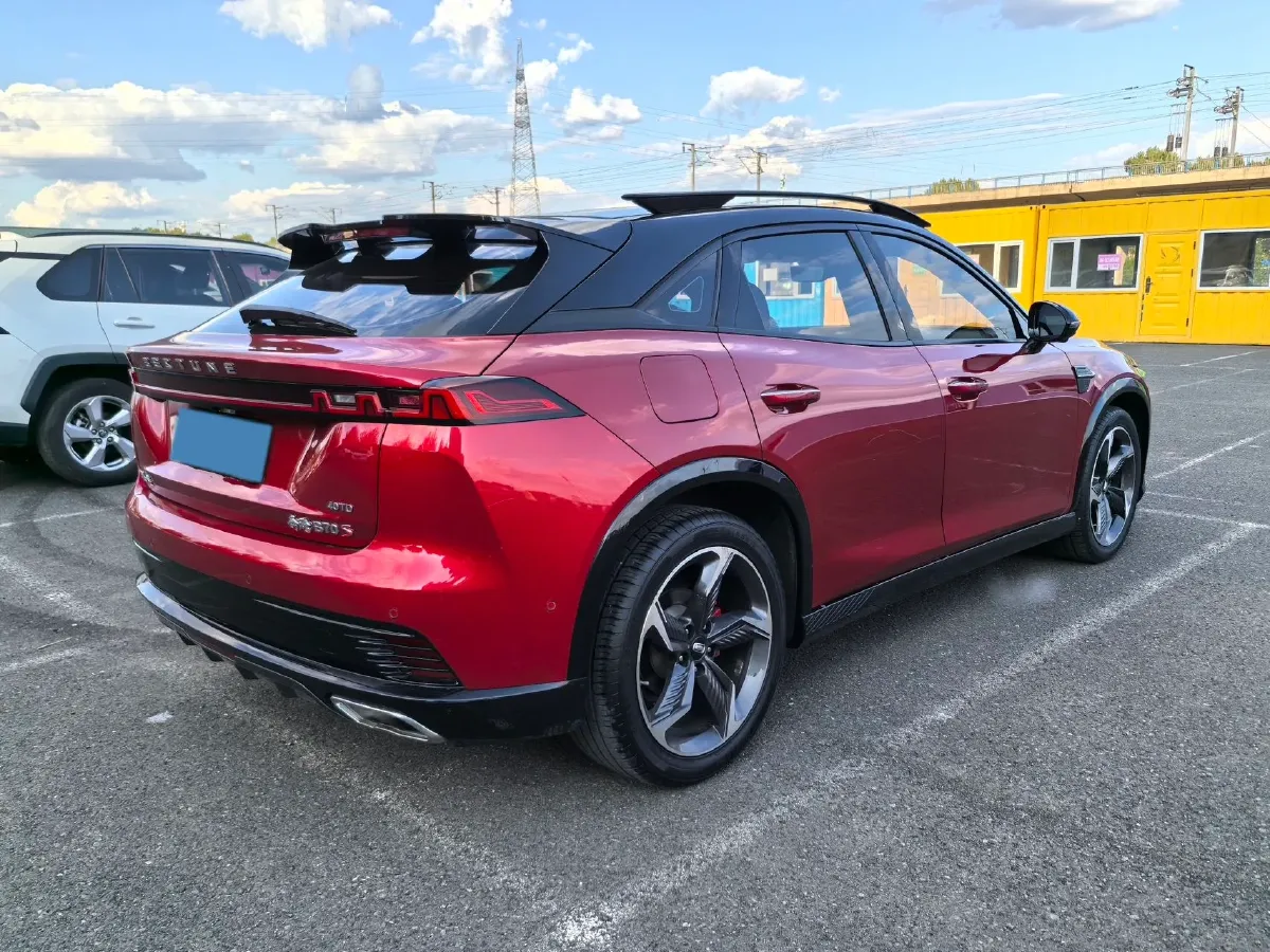 2022 Bestune B70S 2.0T 224HP L4 6AT,autocango,china used car exporter,china ev exporter,chinese used car exporter,chinese used ev exporter