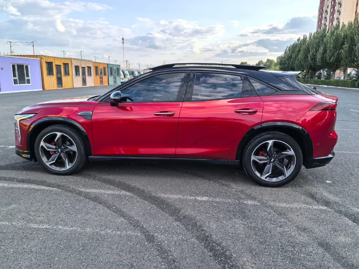 2022 Bestune B70S 2.0T 224HP L4 6AT,autocango,china used car exporter,china ev exporter,chinese used car exporter,chinese used ev exporter