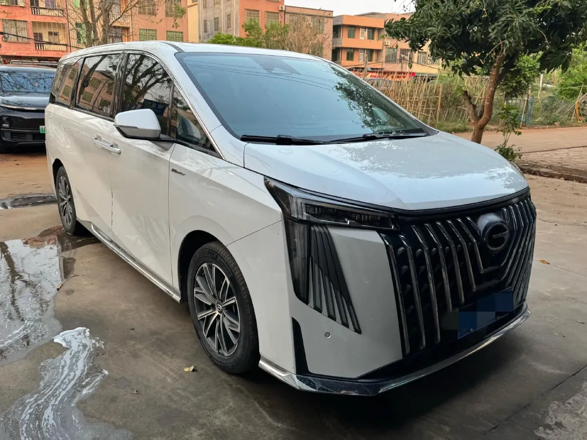 2023 GAC Trumpchi M8 2.0T 252HP L4 8AT,autocango,china used car exporter,china ev exporter,chinese used car exporter,chinese used ev exporter