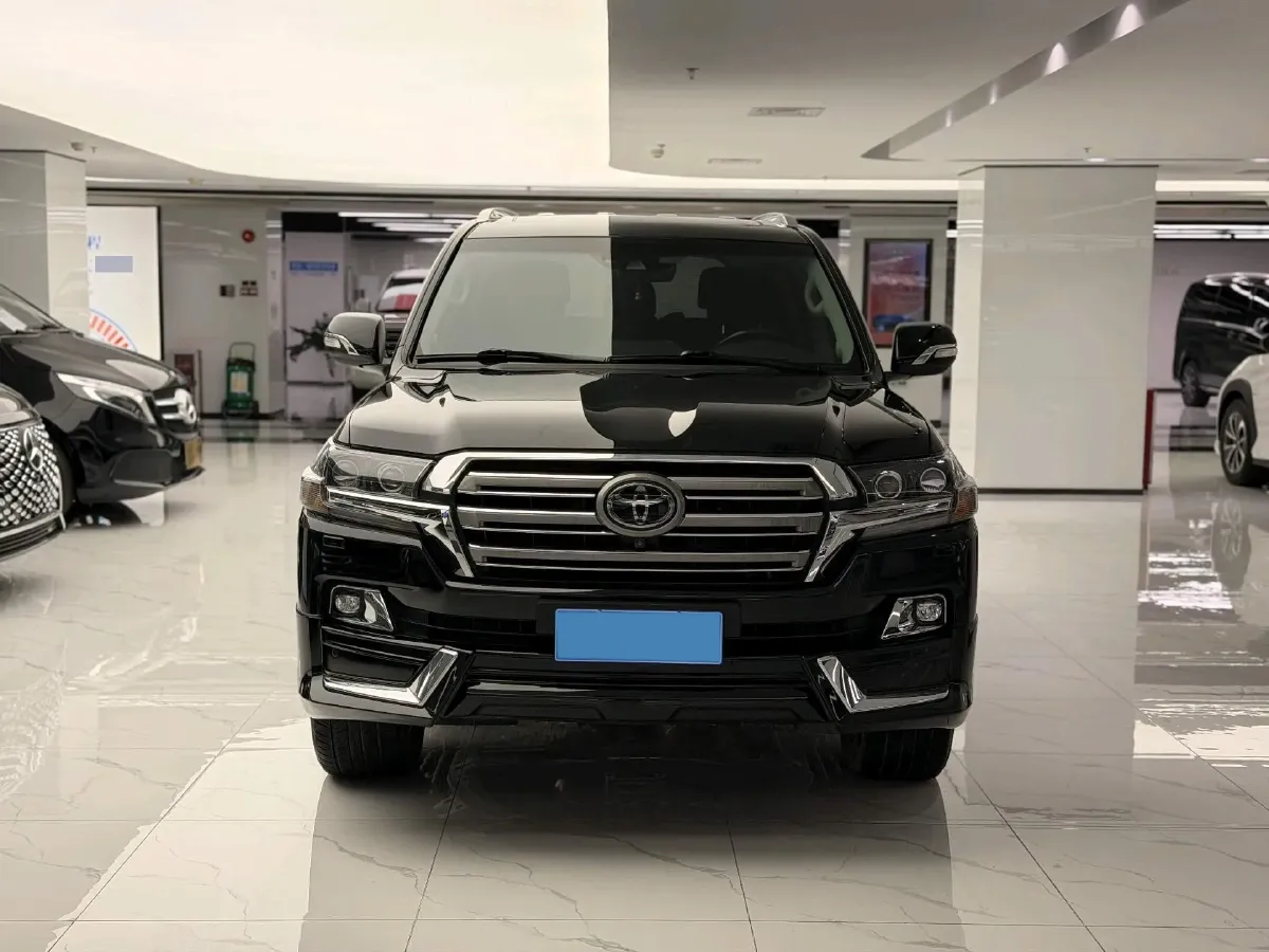 2019 Chevrolet Trax 1.0T 125HP L3 6AT,autocango,china used car exporter,china ev exporter,chinese used car exporter,chinese used ev exporter