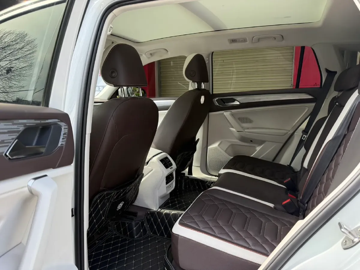 2023 Volkswagen Tayron 2.0T 220HP L4 7DCT,autocango,china used car exporter,china ev exporter,chinese used car exporter,chinese used ev exporter