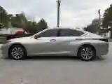 2022 Lexus ES 2.5L 178HP L4 E-CVT Hybrid