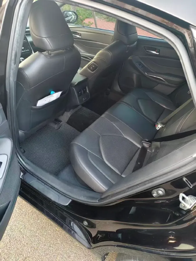 2022 Toyota Avalon 2.5L 178HP L4 E-CVT Hybrid,autocango,china used car exporter,china ev exporter,chinese used car exporter,chinese used ev exporter