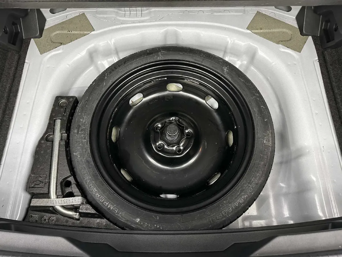 2022 Volkswagen T-Roc 1.4T 150HP L4 7DCT,autocango,china used car exporter,china ev exporter,chinese used car exporter,chinese used ev exporter