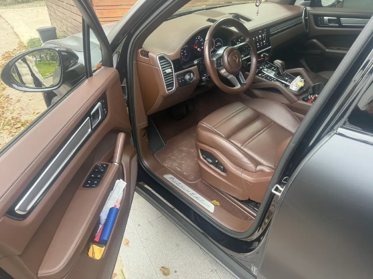 2022 Porsche Cayenne 3.0T 340HP V6 8AT,autocango,china used car exporter,china ev exporter,chinese used car exporter,chinese used ev exporter