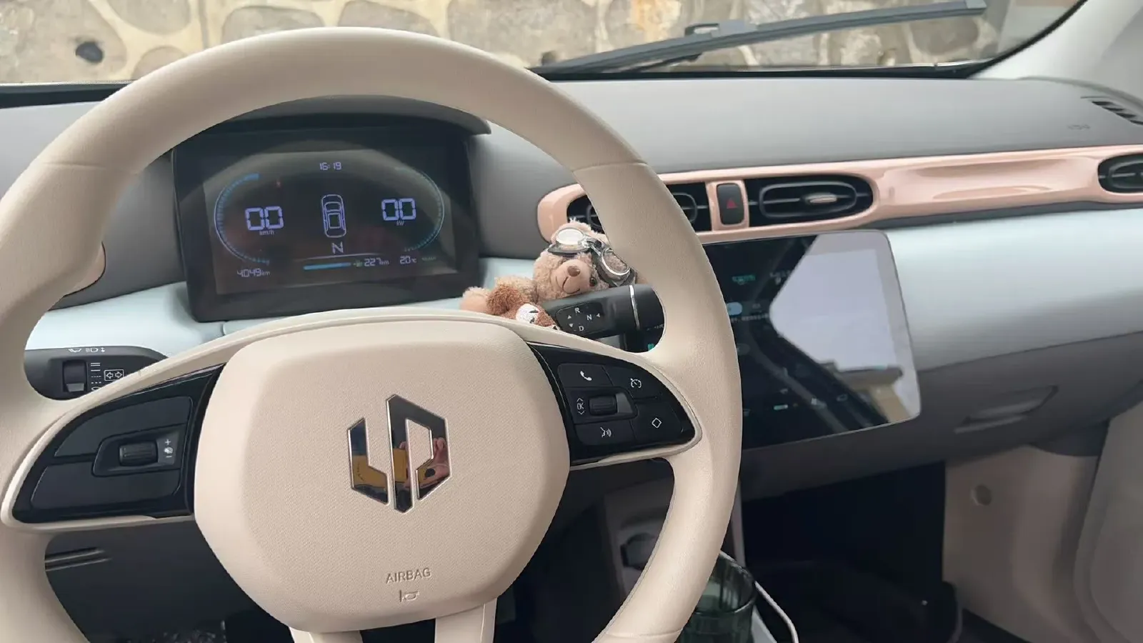 2024 Leapmotor T03 BEV 31.9KWH,autocango,china used car exporter,china ev exporter,chinese used car exporter,chinese used ev exporter