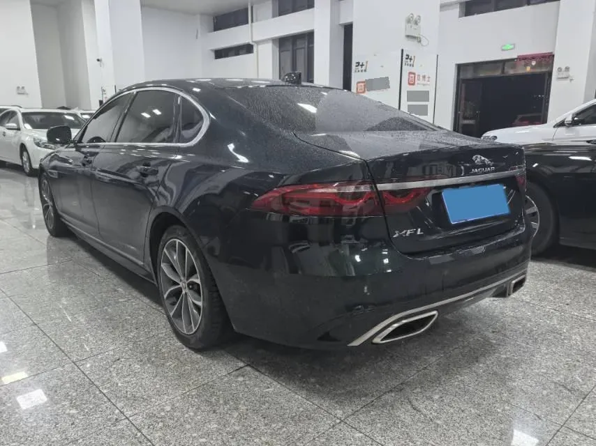 2021 Jaguar XFL 2.0T 250HP L4 8AT,autocango,china used car exporter,china ev exporter,chinese used car exporter,chinese used ev exporter