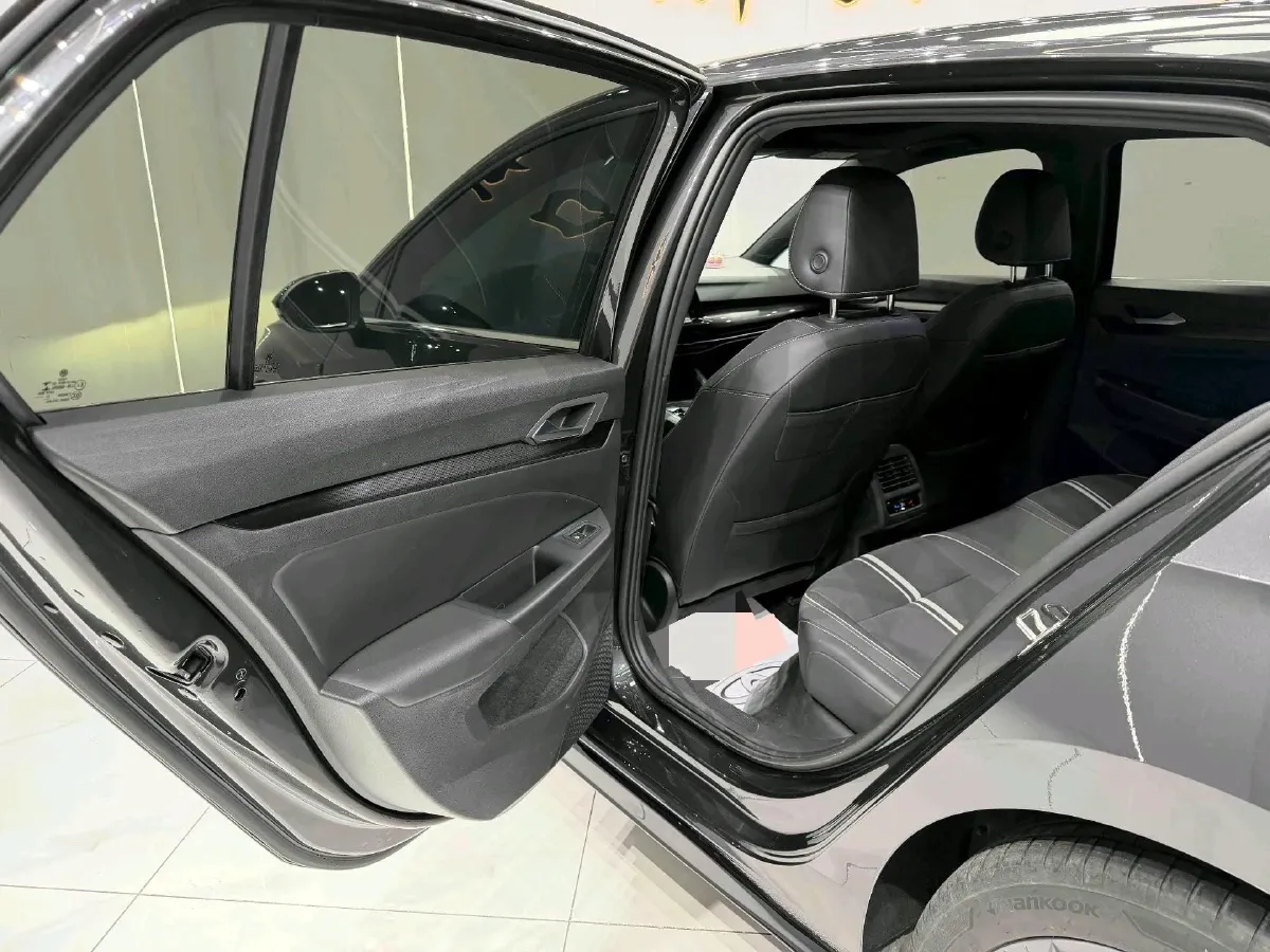 2021 Volkswagen Golf 1.4T 150HP L4 7DCT,autocango,china used car exporter,china ev exporter,chinese used car exporter,chinese used ev exporter