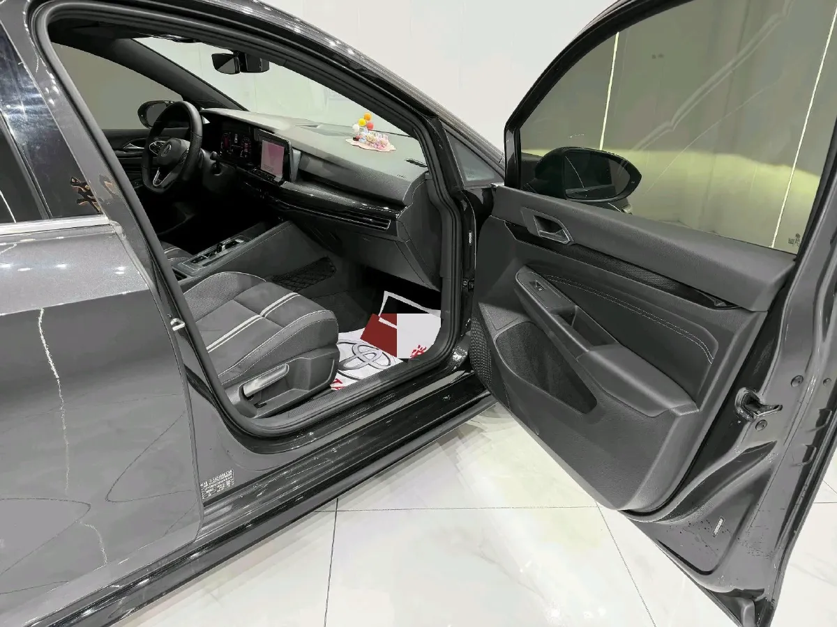 2021 Volkswagen Golf 1.4T 150HP L4 7DCT,autocango,china used car exporter,china ev exporter,chinese used car exporter,chinese used ev exporter