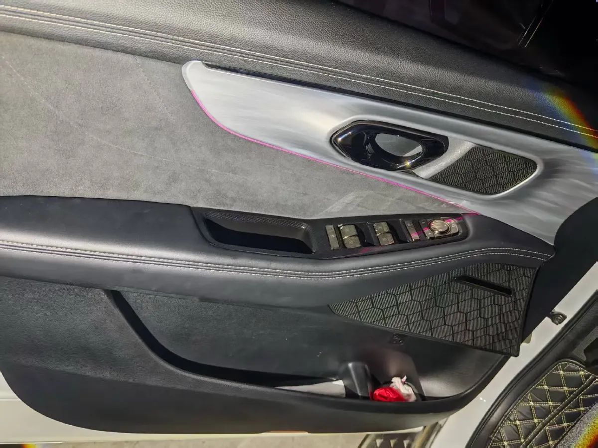 2022 GAC Trumpchi GS8 2.0T 190HP L4 E-CVT Hybrid,autocango,china used car exporter,china ev exporter,chinese used car exporter,chinese used ev exporter