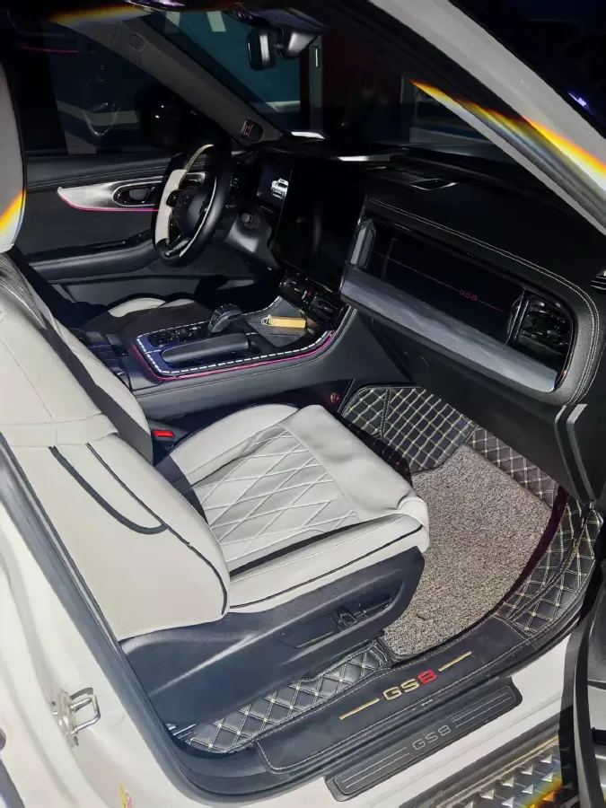 2022 GAC Trumpchi GS8 2.0T 190HP L4 E-CVT Hybrid,autocango,china used car exporter,china ev exporter,chinese used car exporter,chinese used ev exporter