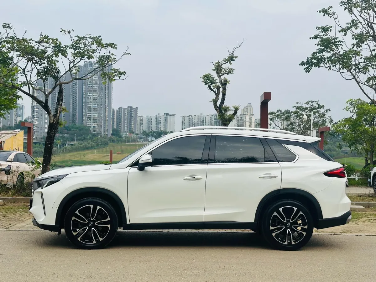 2023 GAC Trumpchi GS4 Plus 2.0T 252HP L4 6AT,autocango,china used car exporter,china ev exporter,chinese used car exporter,chinese used ev exporter