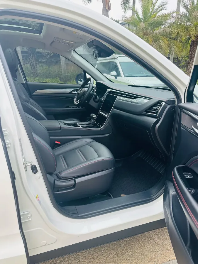 2023 GAC Trumpchi GS4 Plus 2.0T 252HP L4 6AT,autocango,china used car exporter,china ev exporter,chinese used car exporter,chinese used ev exporter