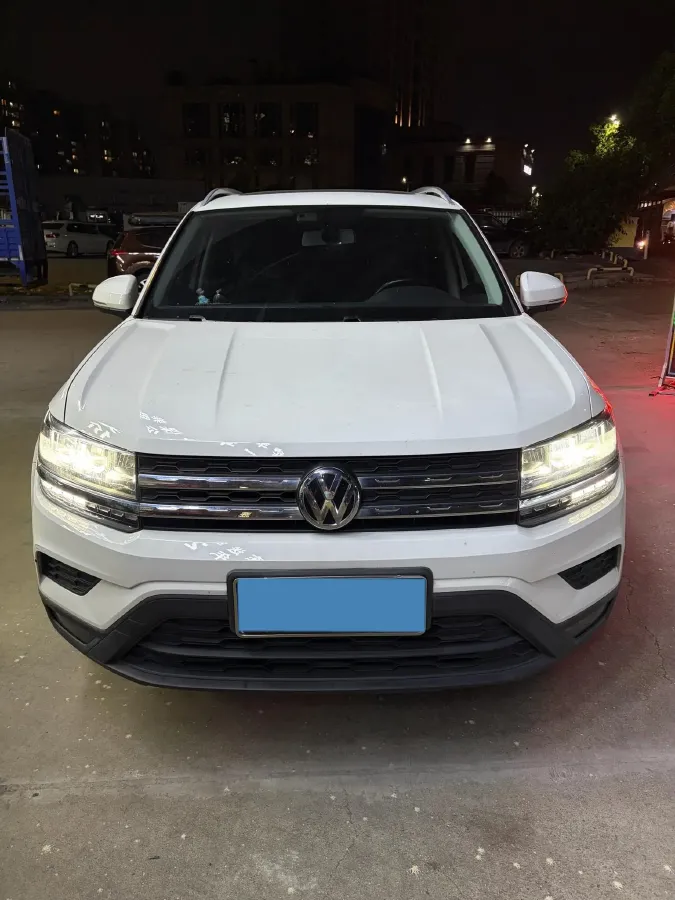 2021 Volkswagen Tharu 1.4T 150HP L4 7DCT,autocango,china used car exporter,china ev exporter,chinese used car exporter,chinese used ev exporter