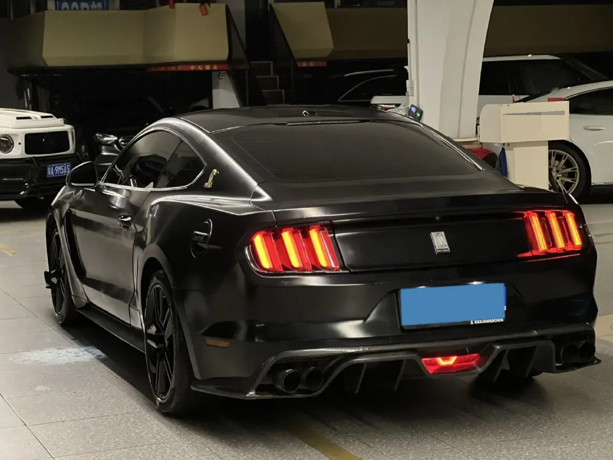 2017 Ford Mustang 2.3T 314HP L4 6AT,autocango,china used car exporter,china ev exporter,chinese used car exporter,chinese used ev exporter