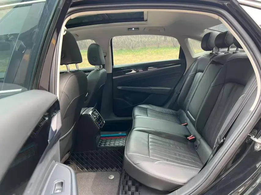 2022 Skoda Kodiak GT 2.0T 186HP L4 7DCT,autocango,china used car exporter,china ev exporter,chinese used car exporter,chinese used ev exporter