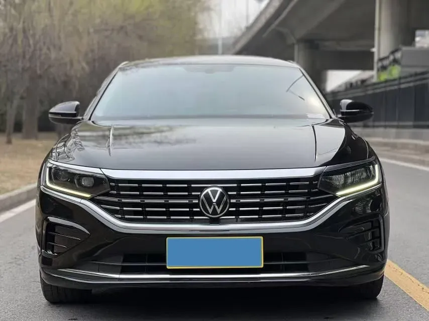 2022 Skoda Kodiak GT 2.0T 186HP L4 7DCT,autocango,china used car exporter,china ev exporter,chinese used car exporter,chinese used ev exporter