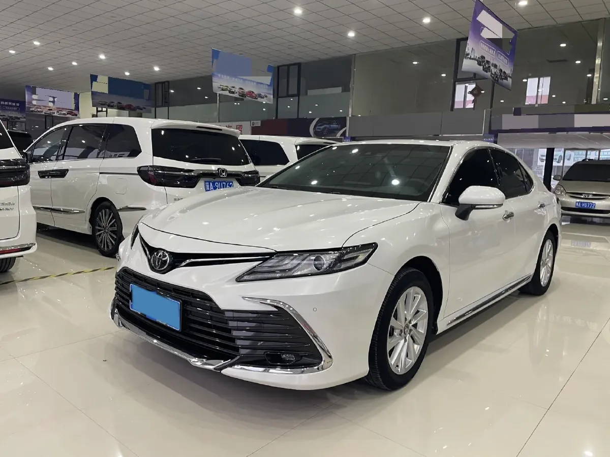2023 Toyota Camry 2.0L 177HP L4 CVT,autocango,china used car exporter,china ev exporter,chinese used car exporter,chinese used ev exporter