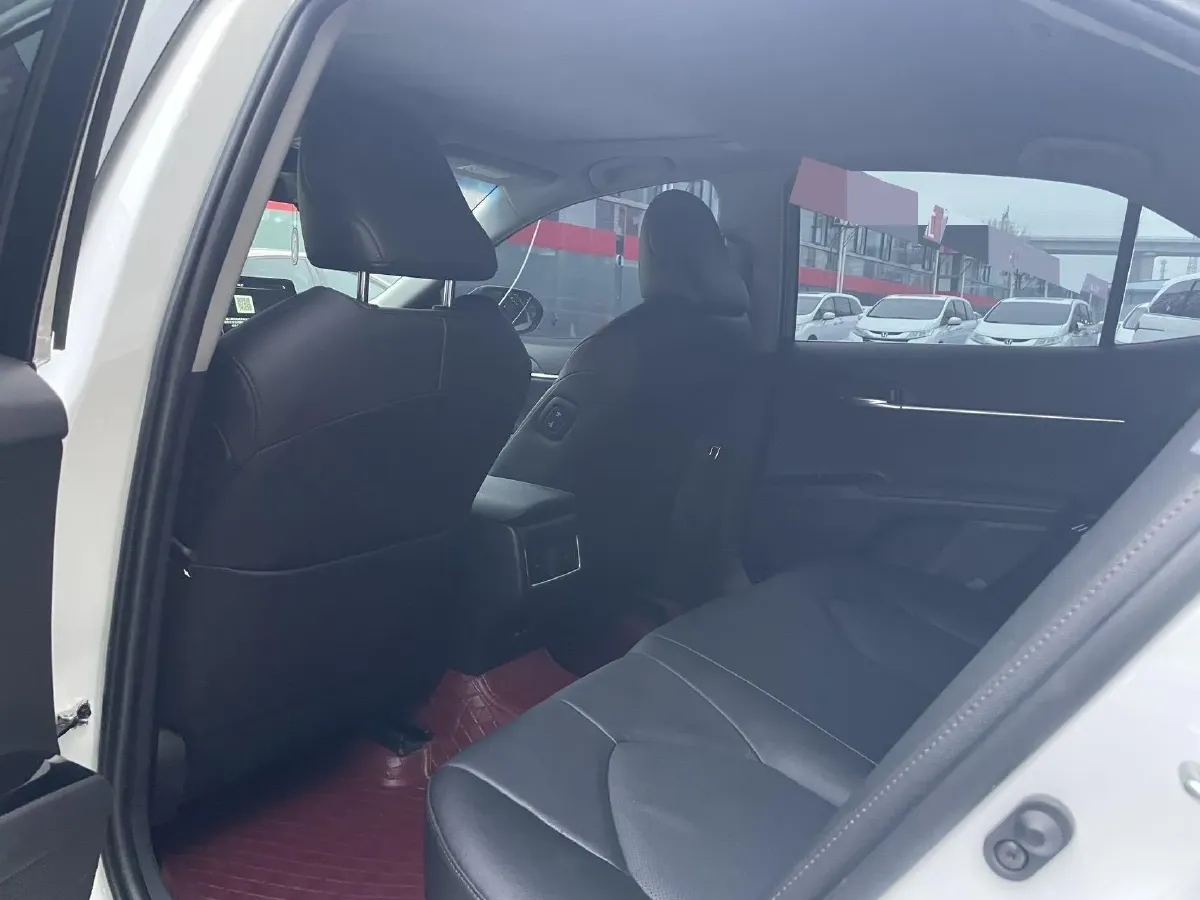 2023 Toyota Camry 2.0L 177HP L4 CVT,autocango,china used car exporter,china ev exporter,chinese used car exporter,chinese used ev exporter