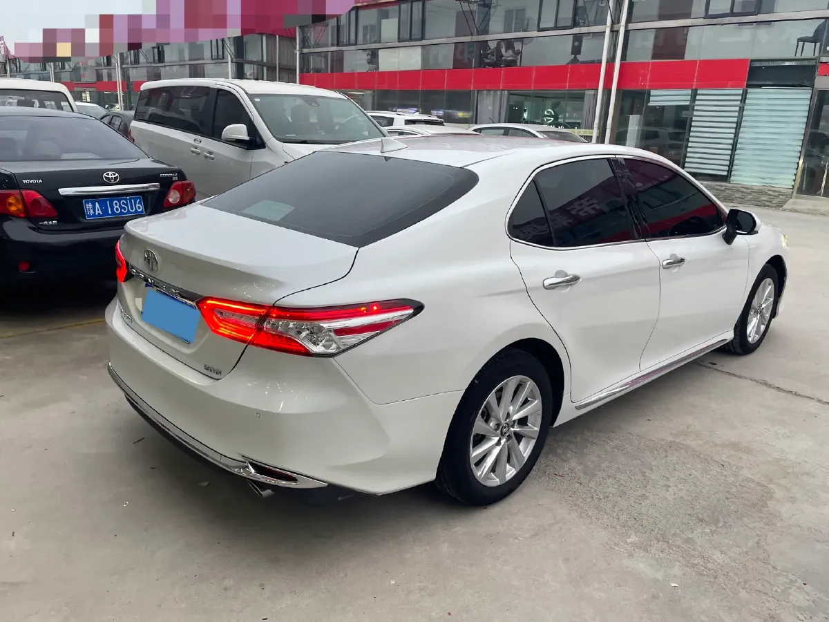 2023 Toyota Camry 2.0L 177HP L4 CVT,autocango,china used car exporter,china ev exporter,chinese used car exporter,chinese used ev exporter